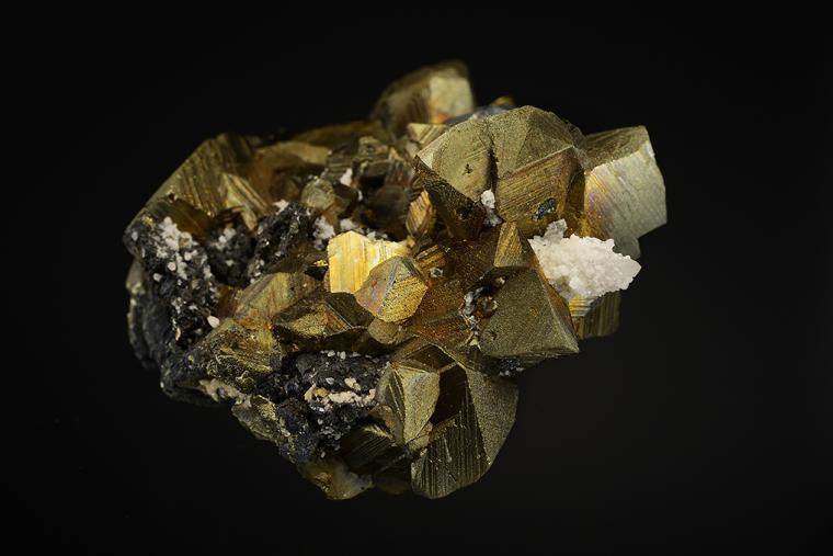 CHALCOPYRITE with TETRAHEDRITE
